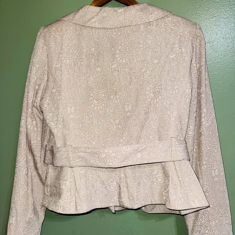 Cream Patterned Women's Jacket - Picture 4 of 5